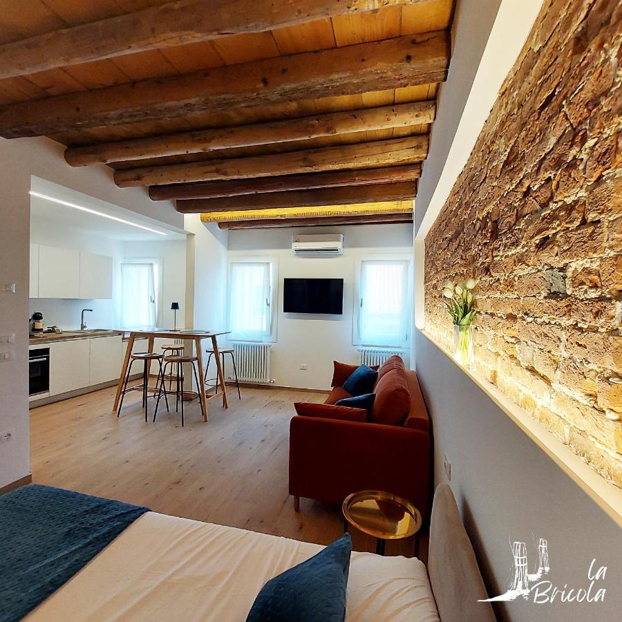 La Bricola Apartment คิออกเจีย ภายนอก รูปภาพ